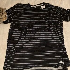 Hollister black stripe shirt CAT NOT INCLUDED